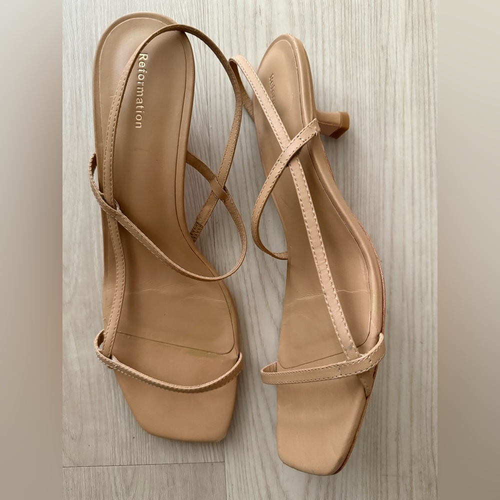 Reformation Serenity Bare Kitten Heels Beige - Picture 4 of 7